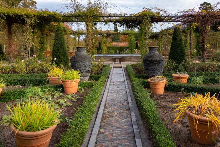 Careers in Landscape Design: Freelance, Studio Work, and Beyond